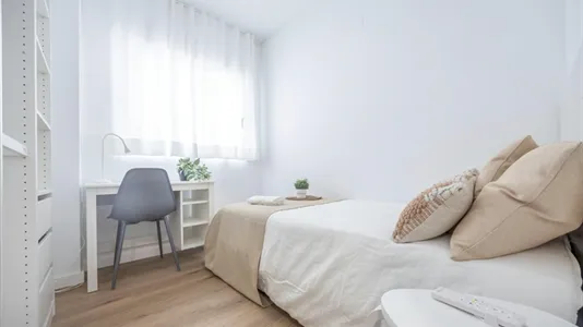 Rooms in Valencia L'Eixample - photo 1
