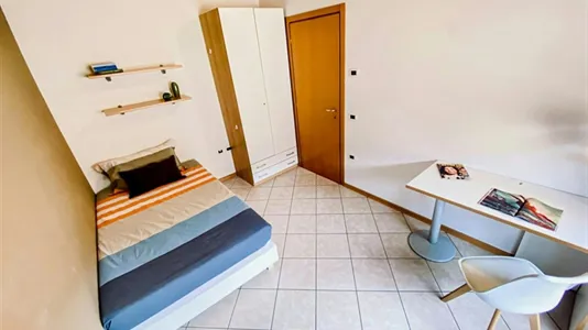 Rooms in Trento - photo 4