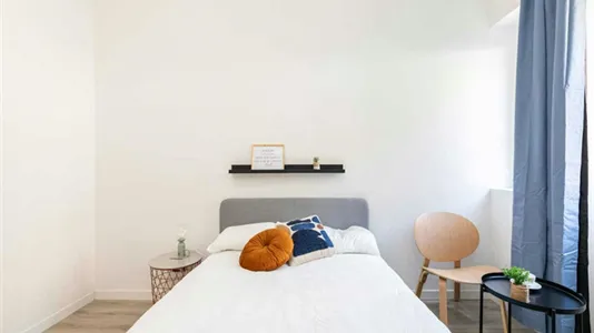 Rooms in Milano Zona 5 - Vigentino, Chiaravalle, Gratosoglio - photo 1