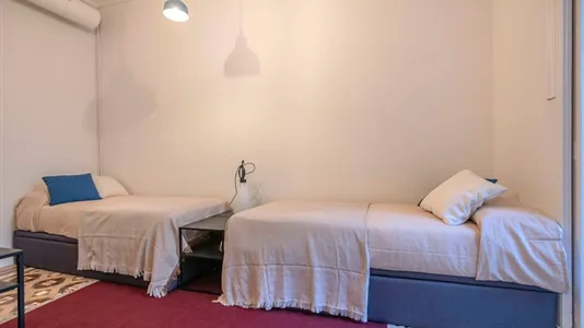 Apartments in Barcelona Eixample - photo 9