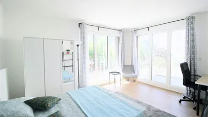 Room for rent in Nanterre, Île-de-France