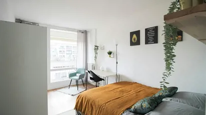 Room for rent in Nanterre, Île-de-France