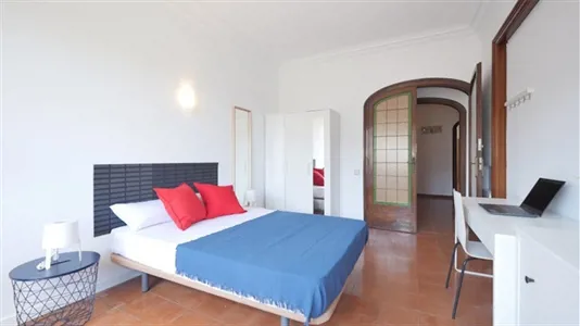 Rooms in Barcelona Les Corts - photo 2