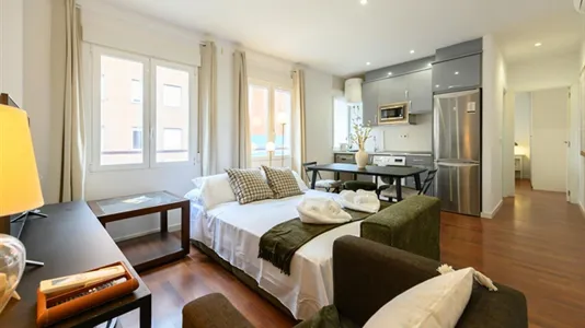 Apartments in Madrid Ciudad Lineal - photo 1