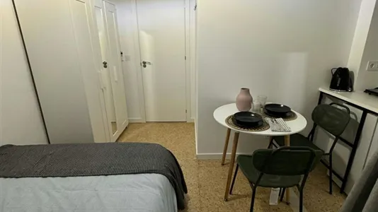 Rooms in Tavernes Blanques - photo 5