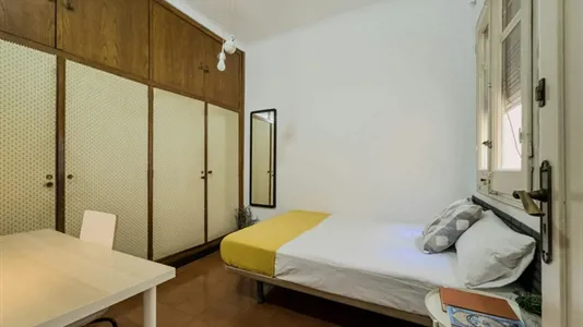 Rooms in Barcelona Les Corts - photo 2