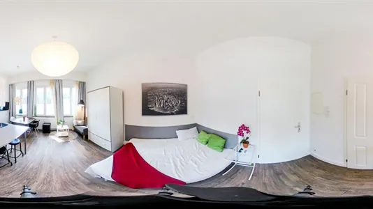 Apartments in Cologne Innenstadt - photo 4