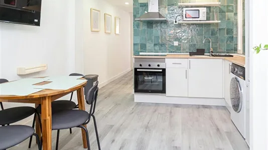 Rooms in Zaragoza - photo 10