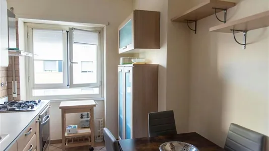 Rooms in Roma Municipio V – Prenestino/Centocelle - photo 6