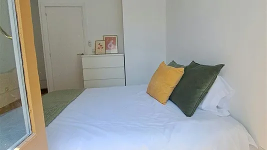 Rooms in Madrid Centro - photo 2
