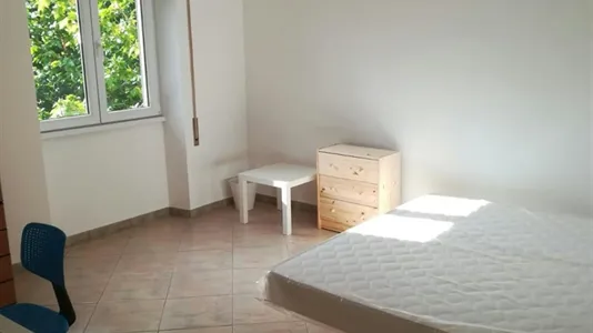 Rooms in Roma Municipio III – Monte Sacro - photo 1