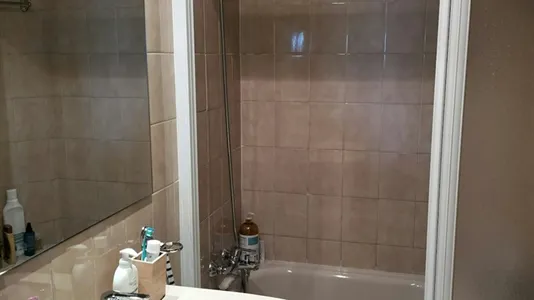 Rooms in Madrid Centro - photo 9