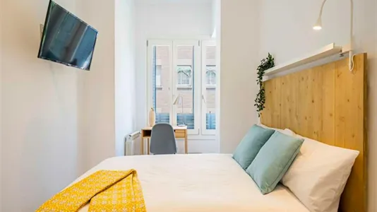 Rooms in Madrid Chamberí - photo 9