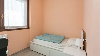 Room for rent in Milano Zona 5 - Vigentino, Chiaravalle, Gratosoglio, Milan