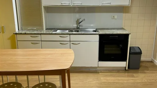 Rooms in Aveiro - photo 10