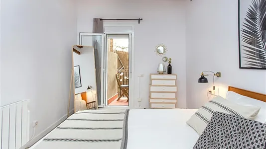 Apartments in Barcelona Eixample - photo 9