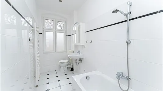 Rooms in Berlin Charlottenburg-Wilmersdorf - photo 4