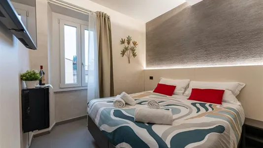Rooms in Florence - photo 8