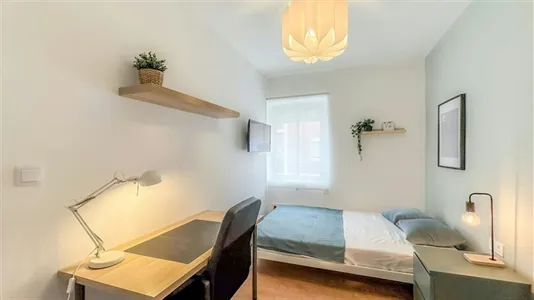 Rooms in Valladolid - photo 4