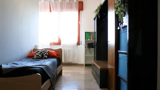 Rooms in Bologna - photo 4