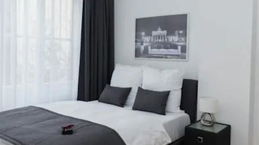 Apartments in Location is not specified - photo 2