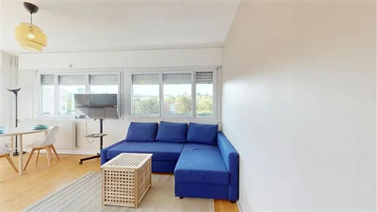 Rooms in Lyon - photo 10