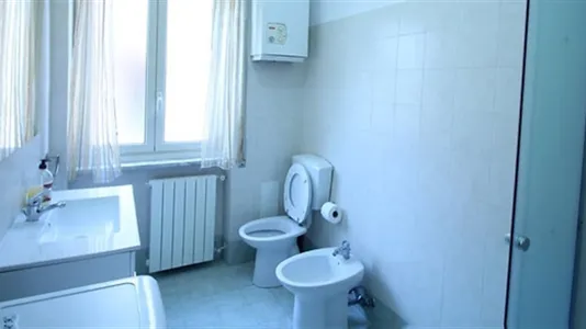 Apartments in Roma Municipio VII – Appio-Latino/Tuscolano/Cinecittà - photo 9