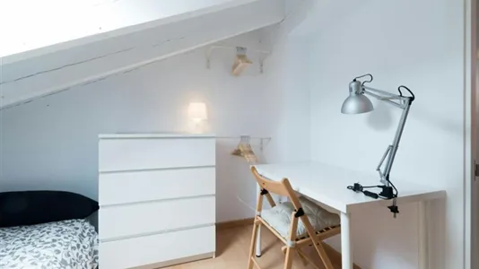 Rooms in Madrid Centro - photo 5