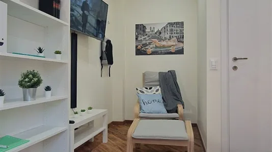 Rooms in Roma Municipio II – Parioli/Nomentano - photo 10