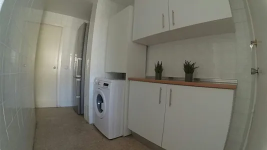 Rooms in Madrid Tetuán - photo 10