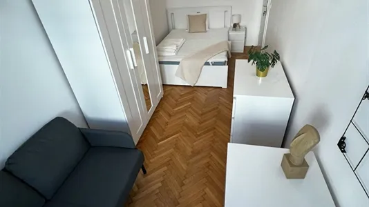 Rooms in Wien Neubau - photo 1
