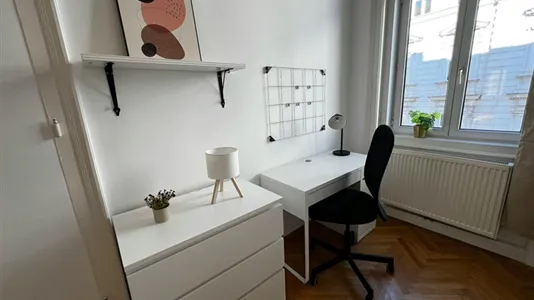 Rooms in Wien Neubau - photo 2
