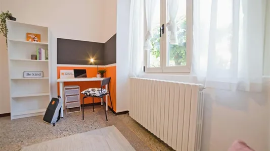 Rooms in Lecco - photo 6