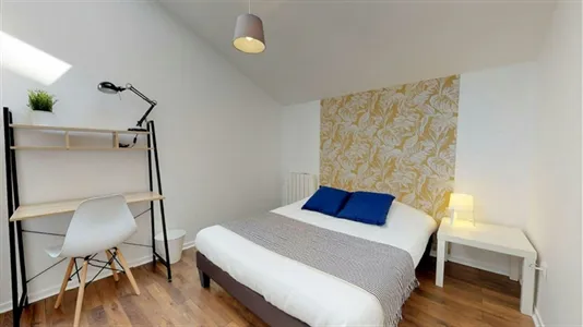Rooms in Lyon - photo 1