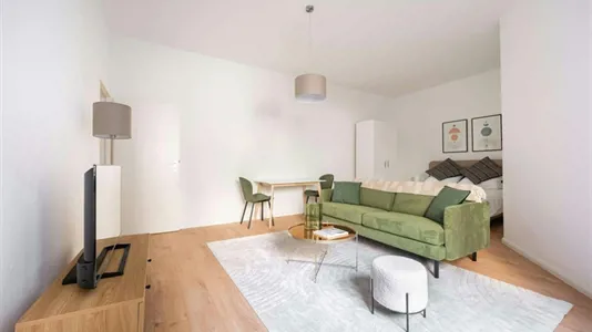 Apartments in Berlin Mitte - photo 3