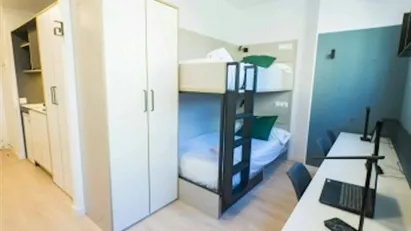 Room for rent in Granada, Andalucía