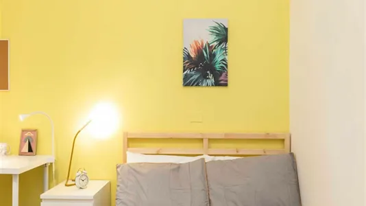 Rooms in Milano Zona 5 - Vigentino, Chiaravalle, Gratosoglio - photo 2