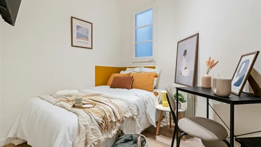 Rooms in Barcelona Eixample - photo 3