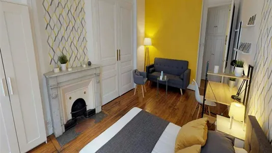 Rooms in Lyon - photo 3