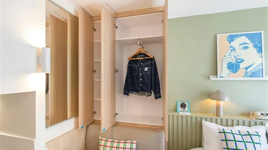 Apartments in Lyon - photo 9