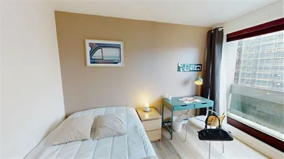 Room for rent in Paris 15ème arrondissement, Paris