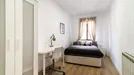 Room for rent, Madrid Fuencarral-El Pardo, Madrid, Calle de Veza