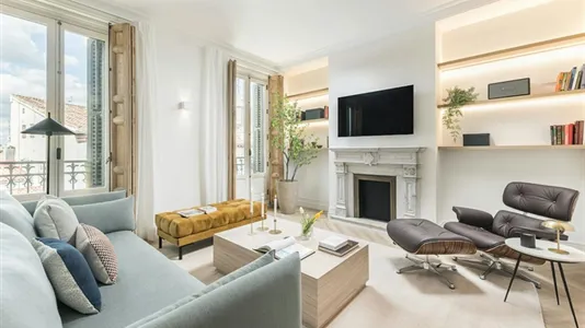 Apartments in Madrid Centro - photo 2