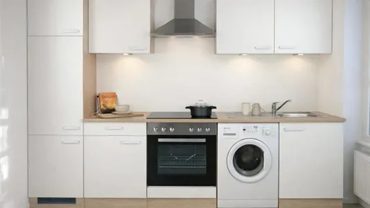 Apartments in Berlin Charlottenburg-Wilmersdorf - photo 1