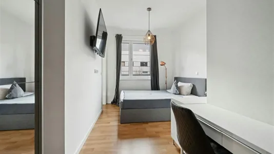 Rooms in Berlin Mitte - photo 2