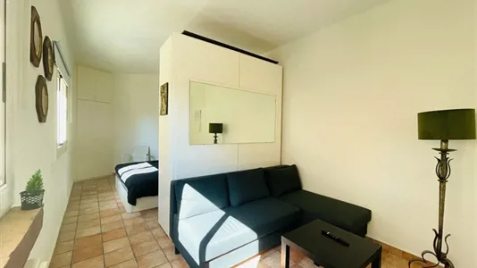 Apartments in Cornellà de Llobregat - photo 3