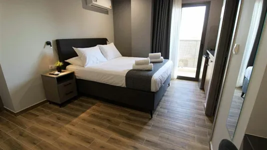 Apartments in Aigaleo - photo 1