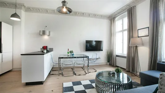 Apartments in Berlin Tempelhof-Schöneberg - photo 2