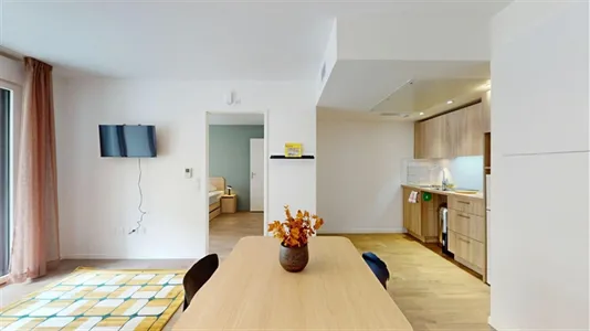 Rooms in Nanterre - photo 2