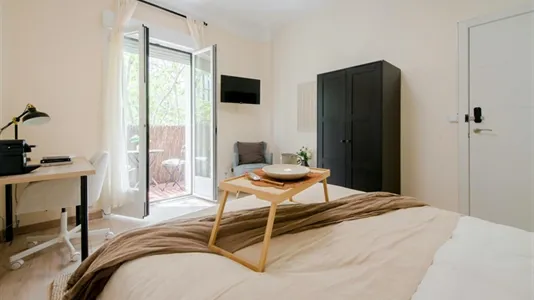 Rooms in Madrid Chamberí - photo 4